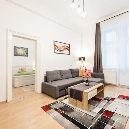 Izabella Apartment Budapest Exterior foto