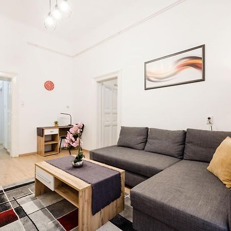 Izabella Apartment Budapest Exterior foto