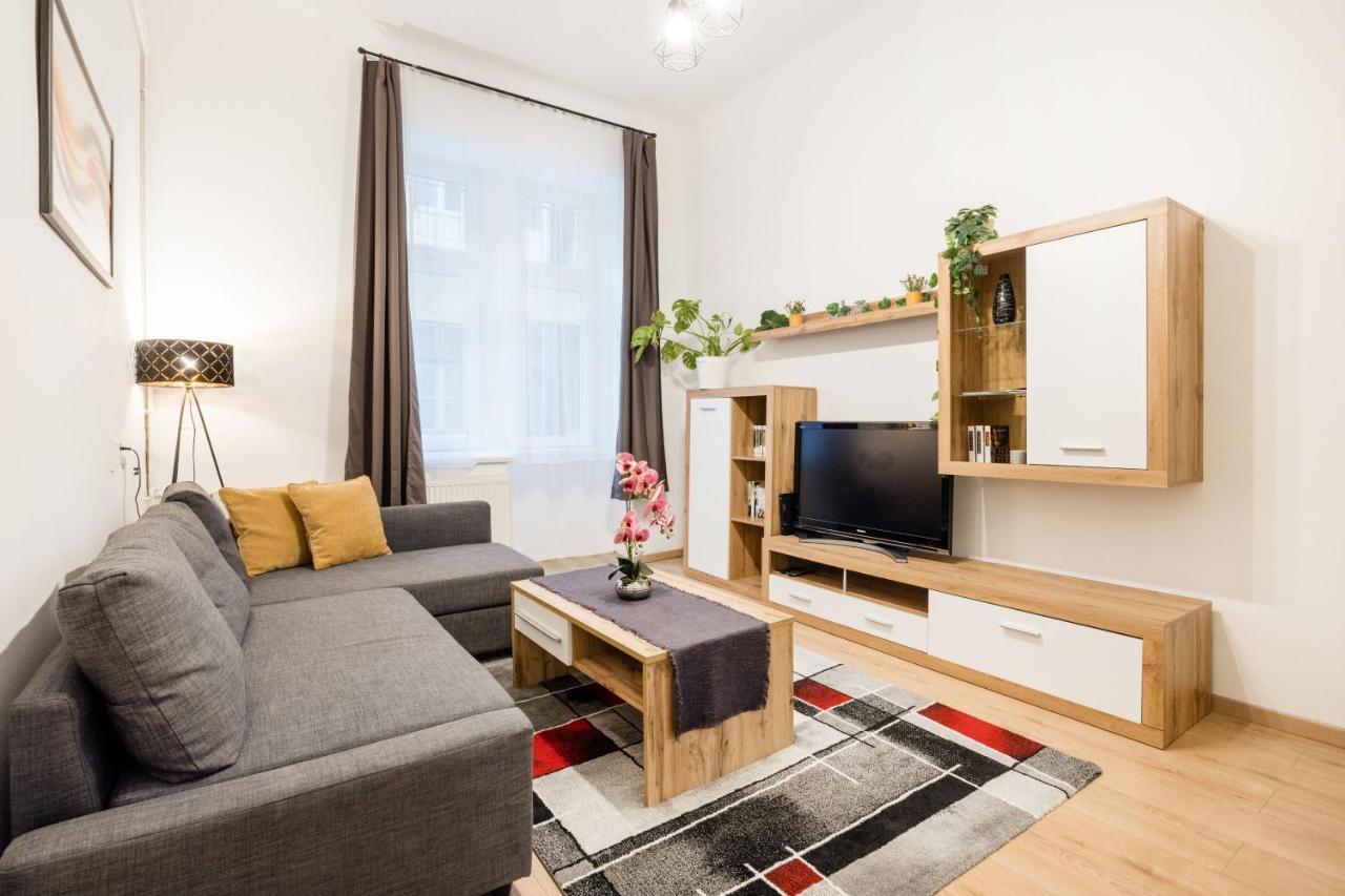 Izabella Apartment Budapest Exterior foto